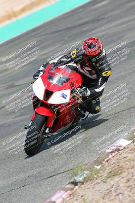 media/Oct-15-2022-TrackXperience (Sat) [[8f70b8b0be]]/Group 2/session 4 turn 1/